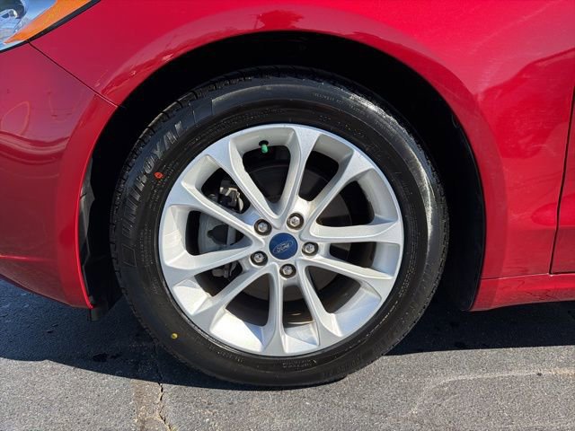 Certified 2020 Ford Fusion SE image 10