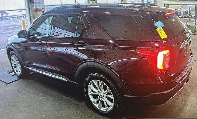 Certified 2023 Ford Explorer XLT w/ Equipment Group 202A image 2