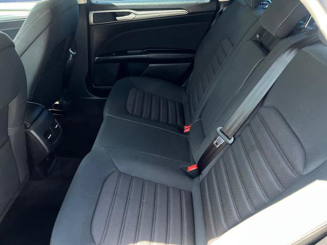 Certified 2019 Ford Fusion SE FWD image 13