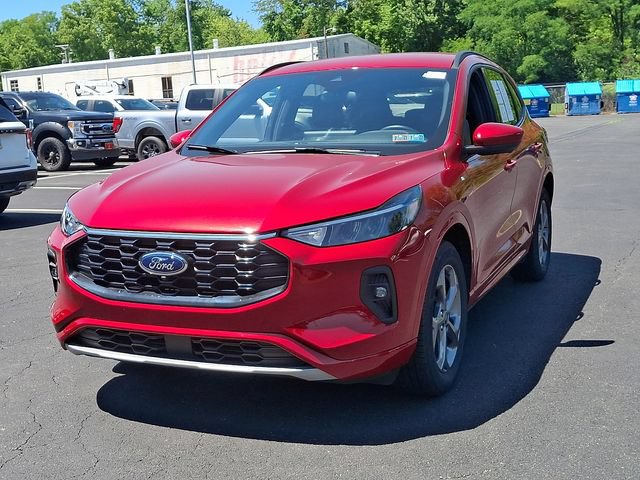 Certified 2023 Ford Escape ST-Line Select w/ Tech Pack #2 AWD/4WD image 5
