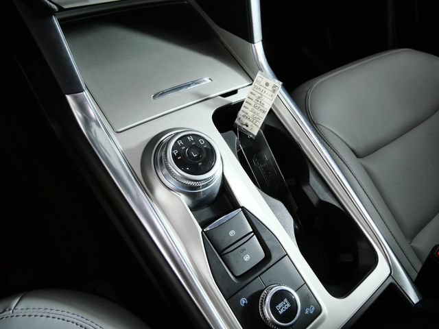 Certified 2021 Ford Explorer XLT w/ Equipment Group 202A AWD/4WD image 25