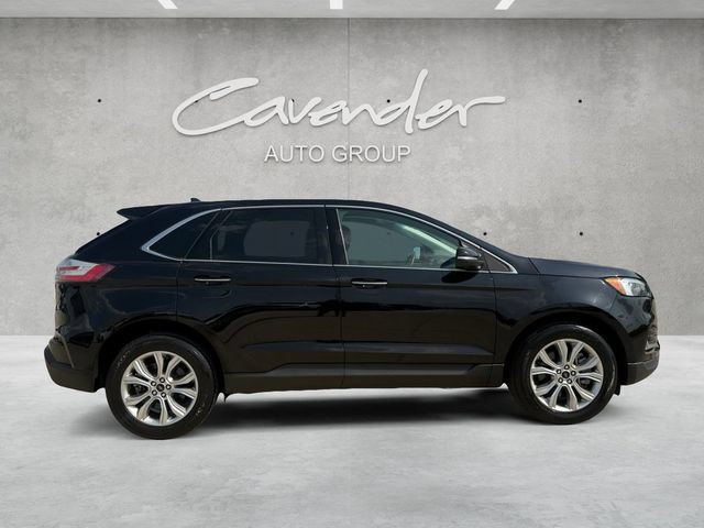 Certified 2024 Ford Edge Titanium AWD/4WD image 18