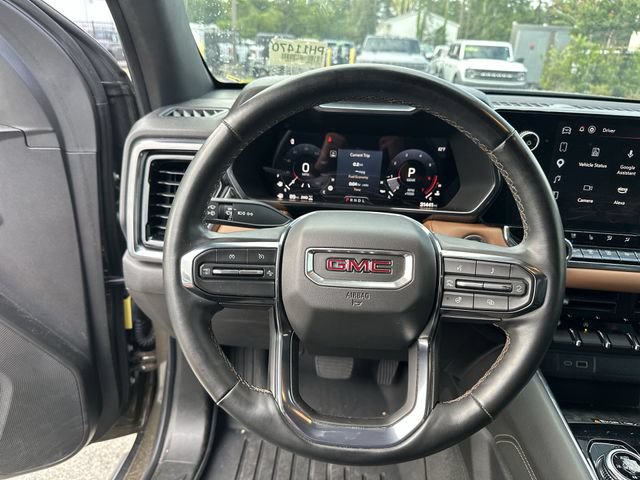 Used 2024 GMC Canyon AT4 w/ AT4 Premium Package AWD/4WD image 15