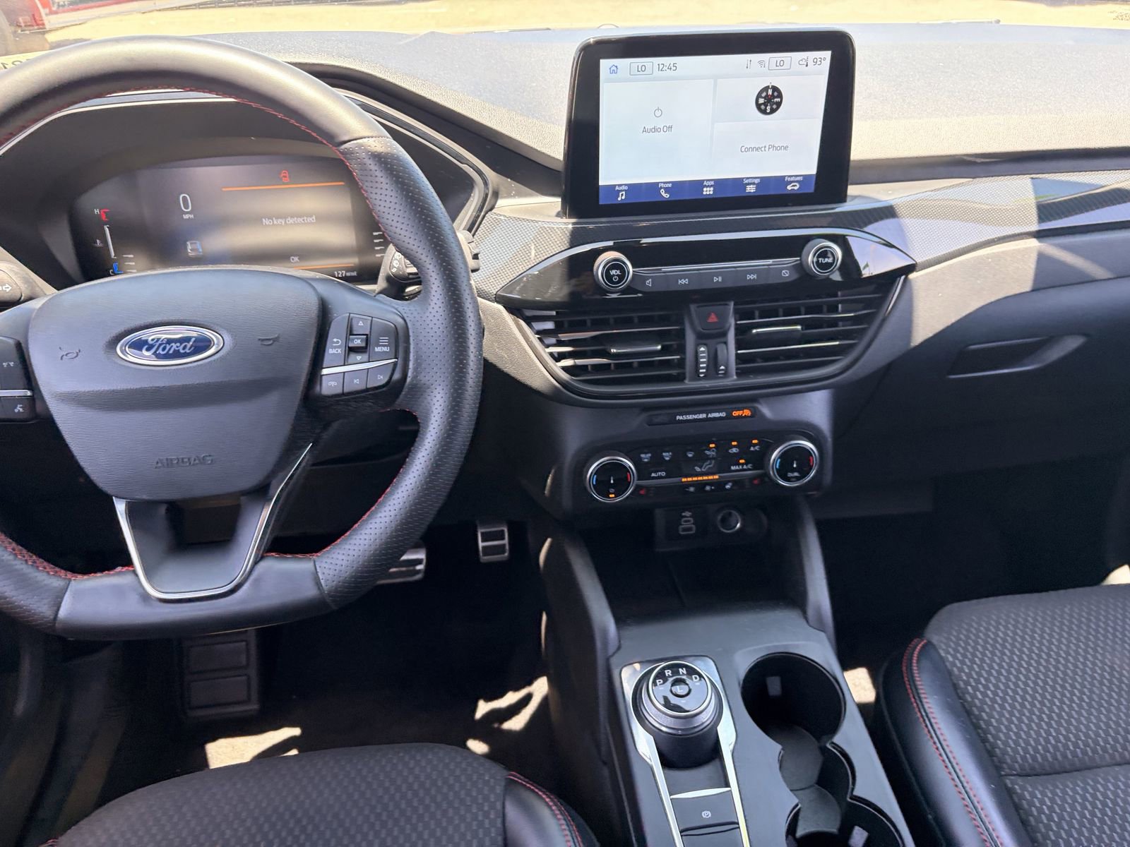 Certified 2024 Ford Escape ST-Line AWD/4WD image 17