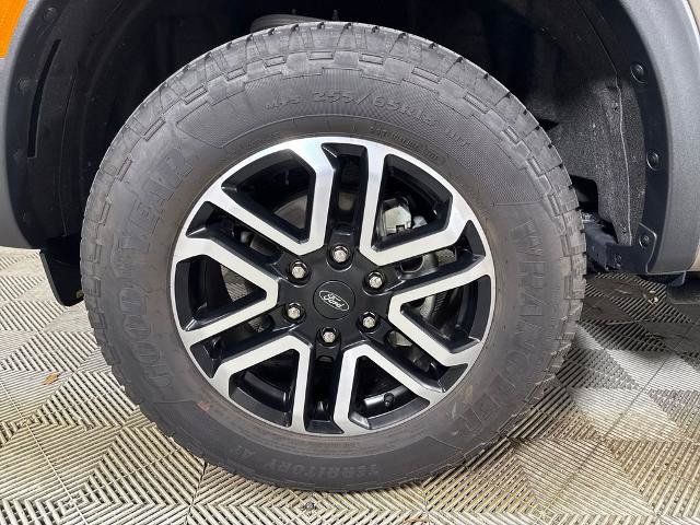 Certified 2025 Ford Ranger Lariat w/ FX4 Off-Road Package AWD/4WD image 13