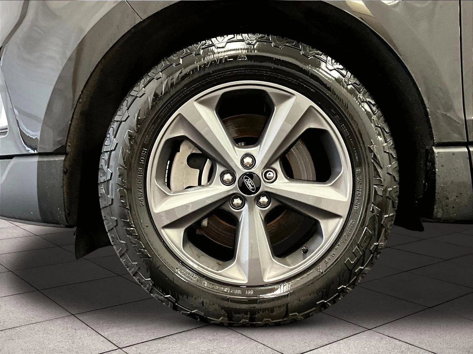 Certified 2022 Ford Edge SEL w/ Sport Appearance Package image 8