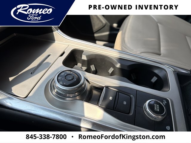 Certified 2023 Ford Explorer XLT w/ Equipment Group 202A AWD/4WD image 21