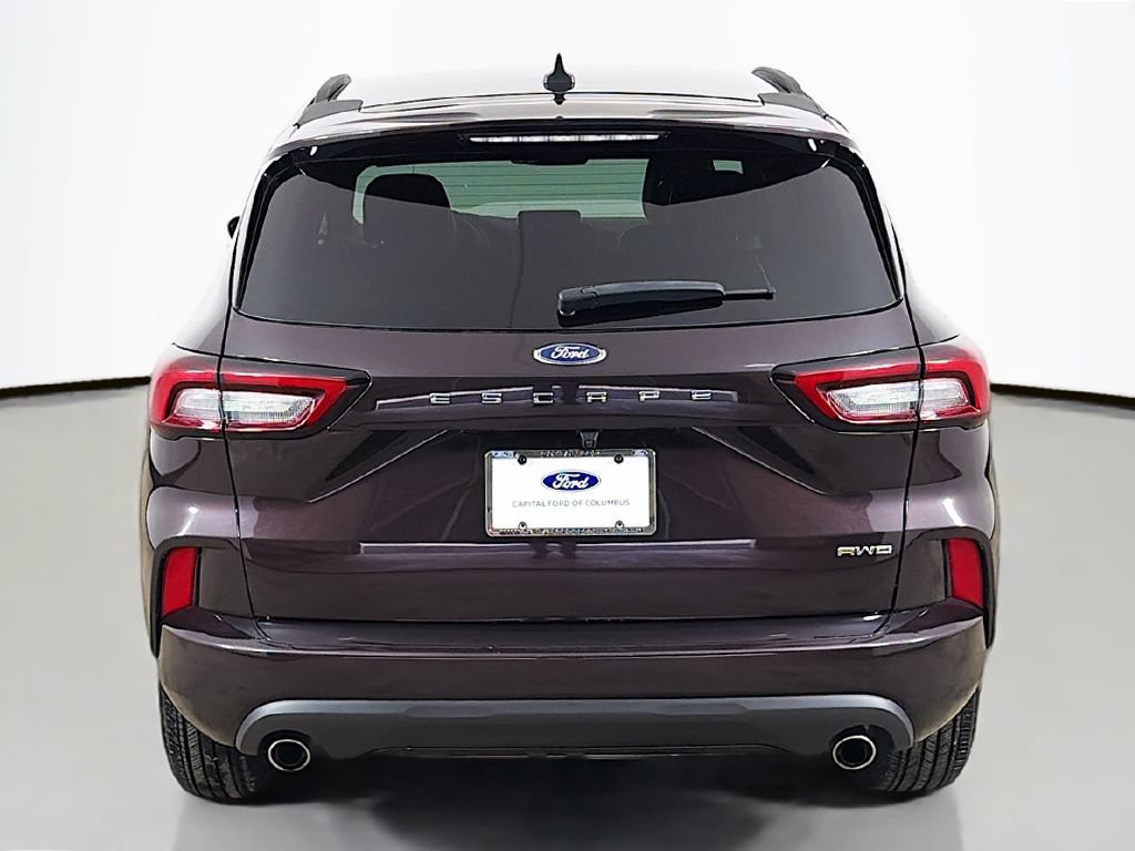Certified 2023 Ford Escape ST-Line AWD/4WD image 12