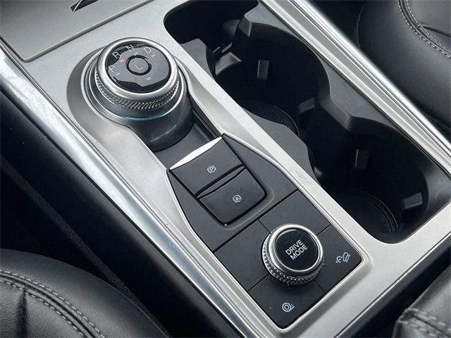 Certified 2022 Ford Explorer XLT w/ Equipment Group 202A image 26
