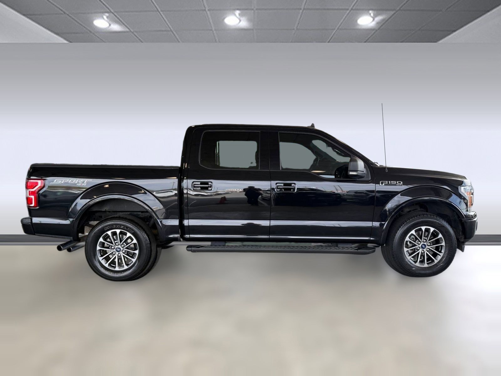 Certified 2020 Ford F150 XLT w/ Equipment Group 302A Luxury image 8