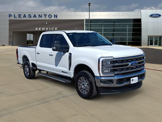 Certified 2025 Ford F250 Lariat AWD/4WD image 7