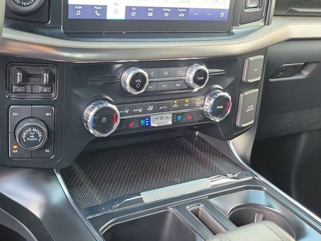 Certified 2023 Ford F150 Raptor w/ Raptor Carbon Fiber Package AWD/4WD image 13