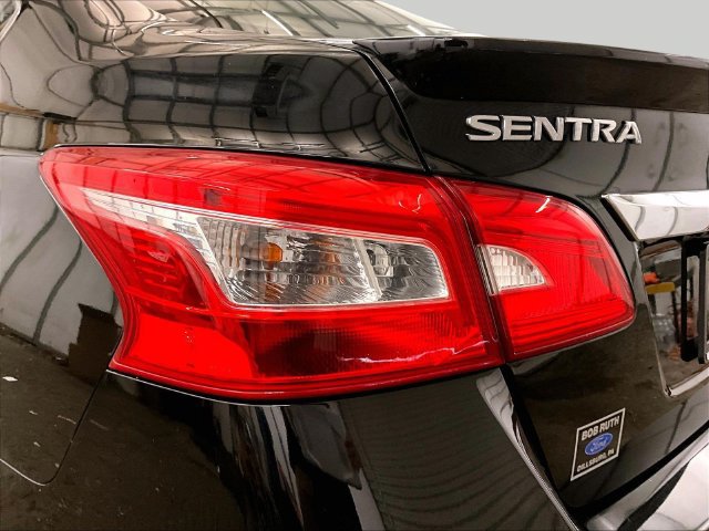 Used 2018 Nissan Sentra S w/ S Midnight Style Package FWD image 28
