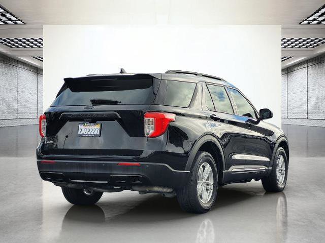 Certified 2023 Ford Explorer XLT w/ Equipment Group 202A image 3