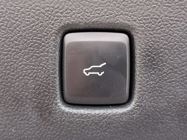 Certified 2023 Ford Escape ST-Line Select w/ Tech Pack #2 AWD/4WD image 18