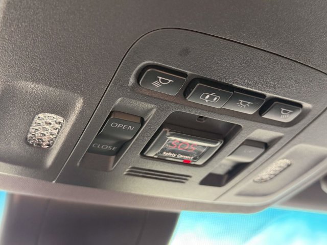 Used 2019 Toyota Avalon XSE w/ All Weather Liner Package FWD image 29