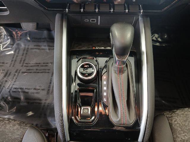 Used 2023 Chevrolet Colorado Z71 w/ Z71 Convenience Package 2 image 16