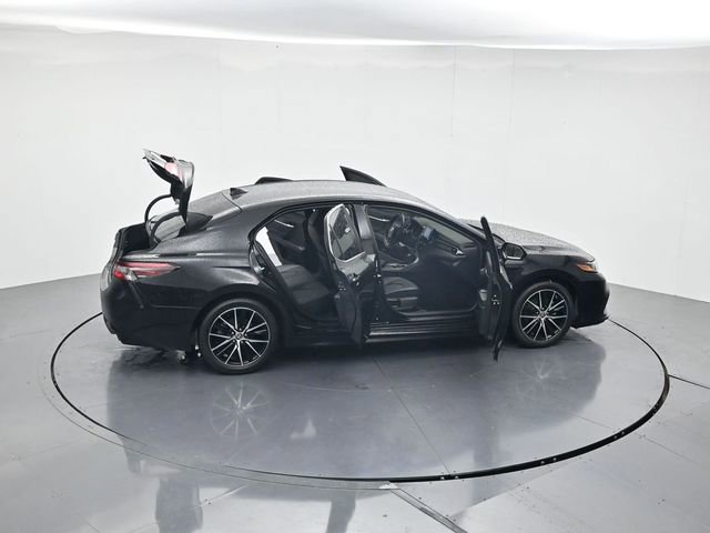 Used 2023 Toyota Camry SE w/ Convenience Package FWD image 41