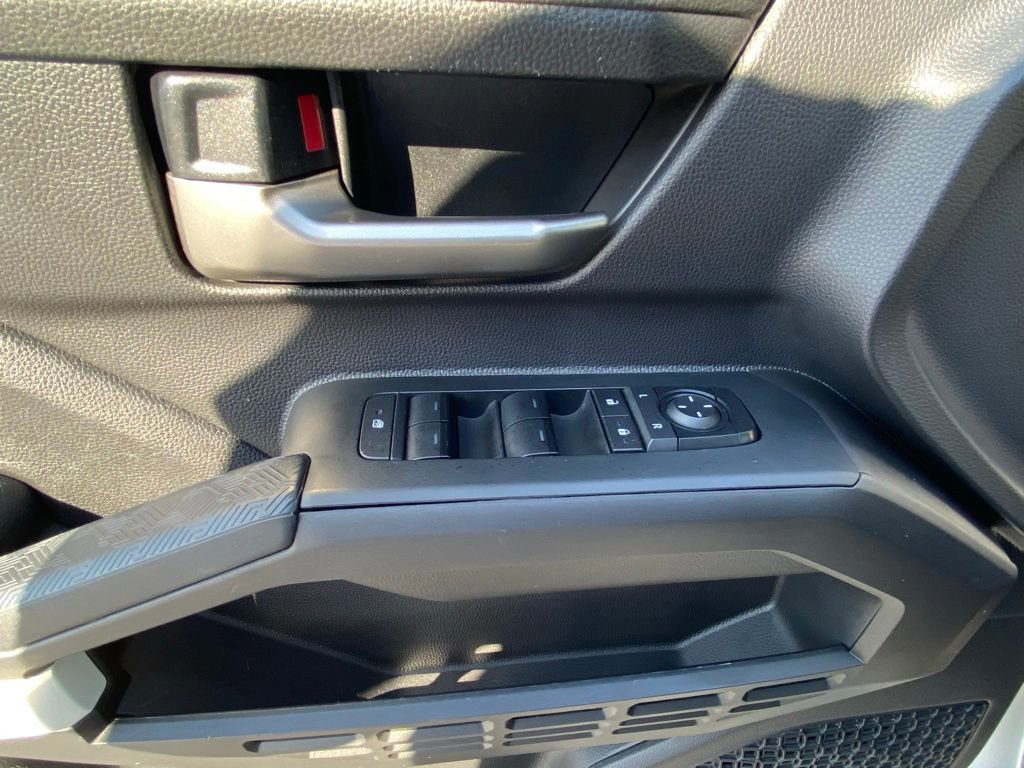Used 2024 Toyota Tacoma TRD Off-Road image 11