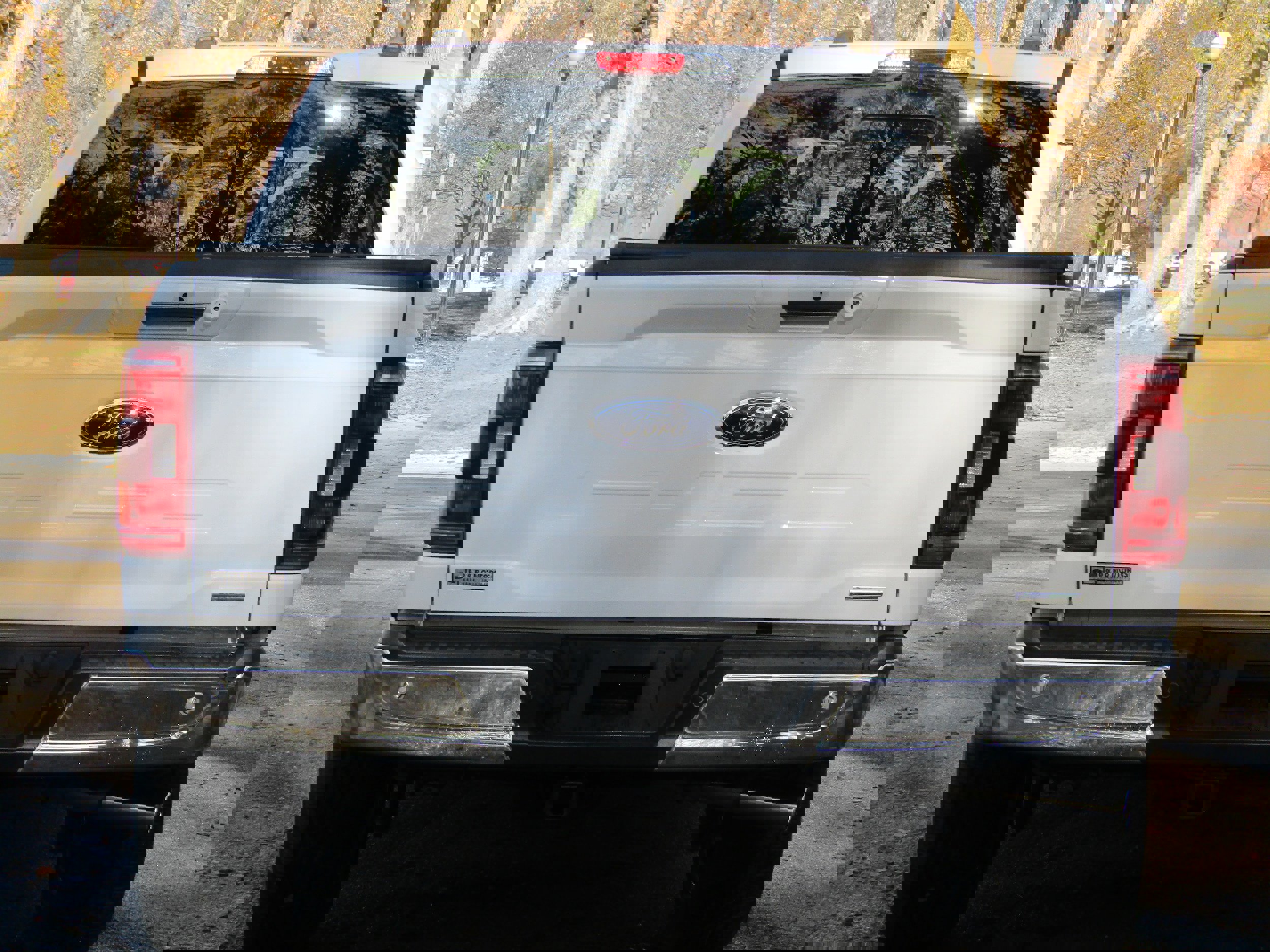 Certified 2022 Ford F150 XLT w/ Equipment Group 302A High image 3