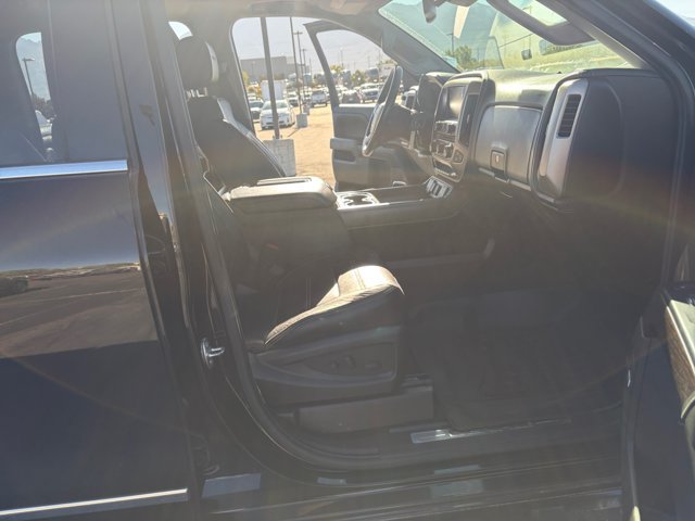 Used 2017 GMC Sierra 3500 Denali w/ Duramax Plus Package AWD/4WD image 19
