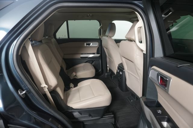 Certified 2023 Ford Explorer Limited w/ Equipment Group 301A AWD/4WD image 30