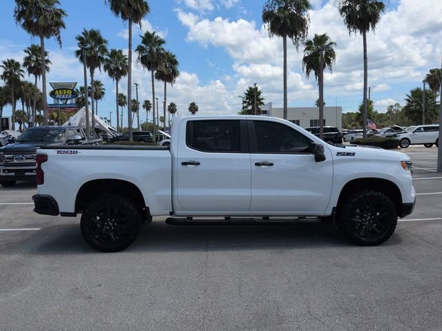Used 2024 Chevrolet Silverado 1500 LT Trail Boss w/ Convenience Package II AWD/4WD image 3
