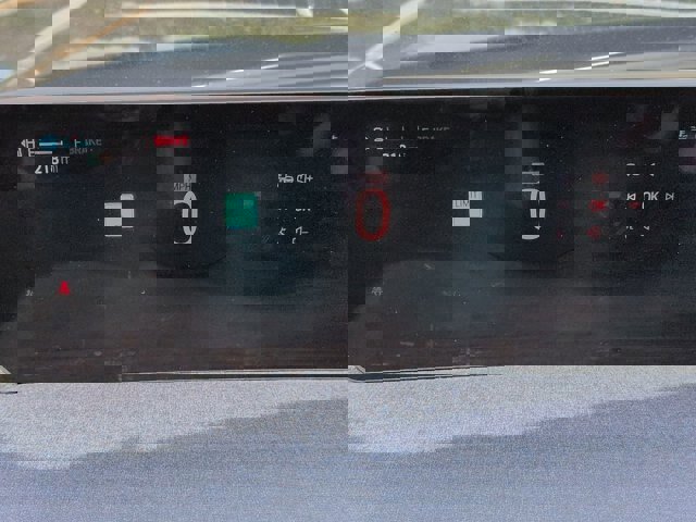 Certified 2025 Ford Expedition Active image 18