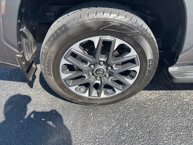Used 2023 Toyota Sequoia Limited AWD/4WD image 9