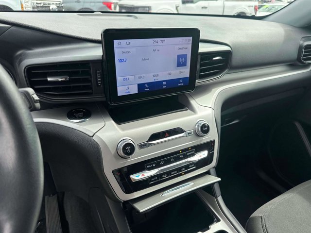 Certified 2023 Ford Explorer XLT image 30