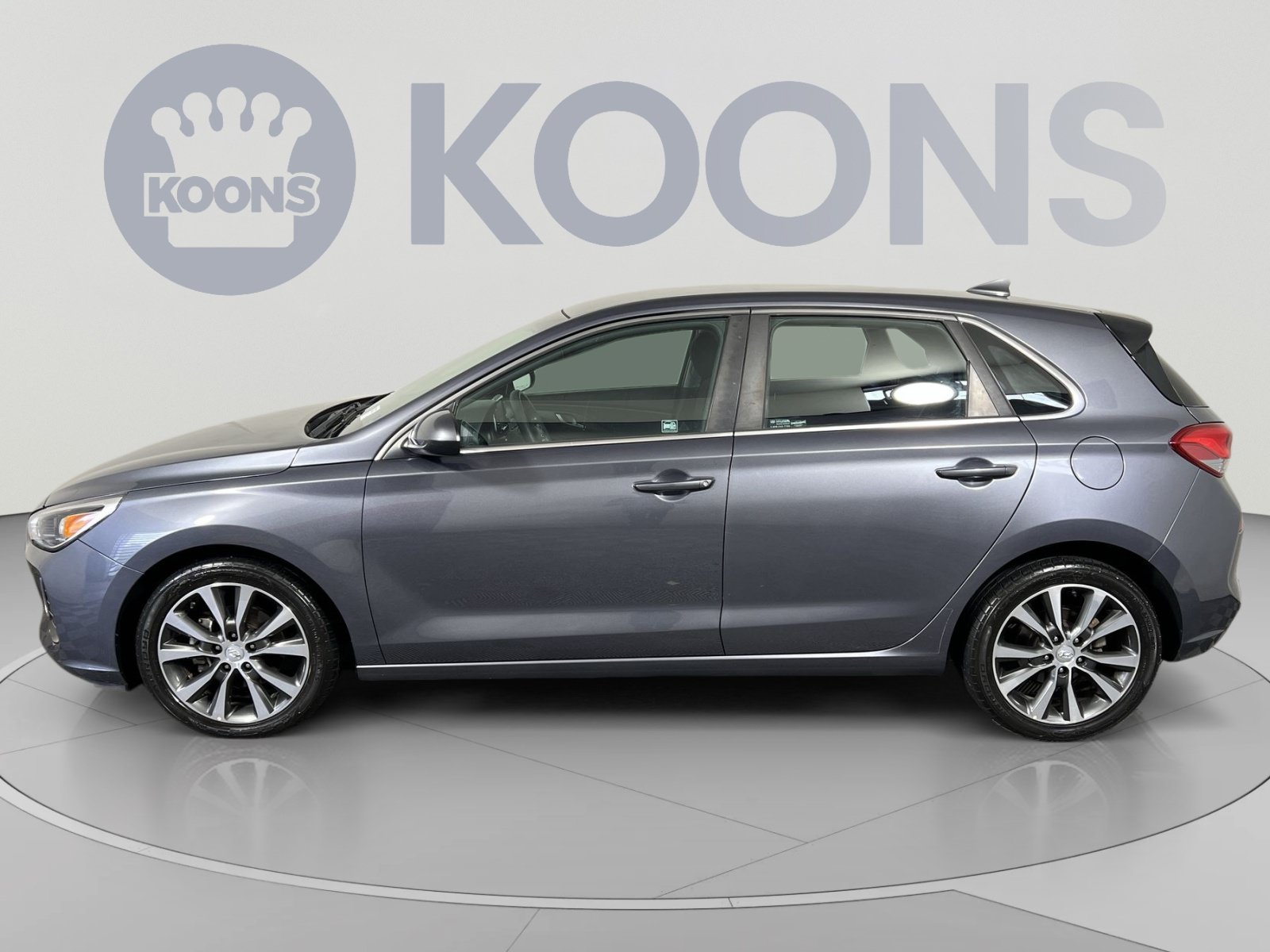 Used 2018 Hyundai Elantra GT FWD image 7