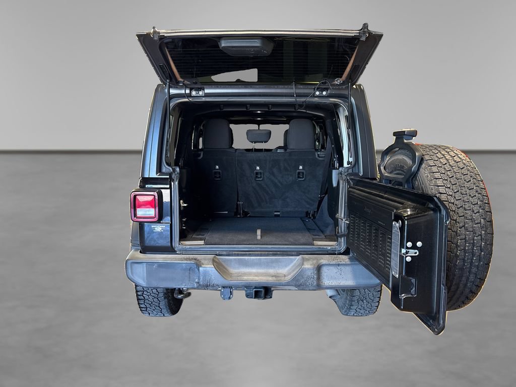 Used 2018 Jeep Wrangler Unlimited Sport S AWD/4WD image 12