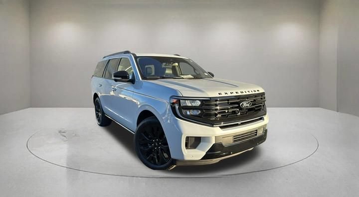Certified 2025 Ford Expedition Platinum w/ Stealth Appearance Package AWD/4WD image 1