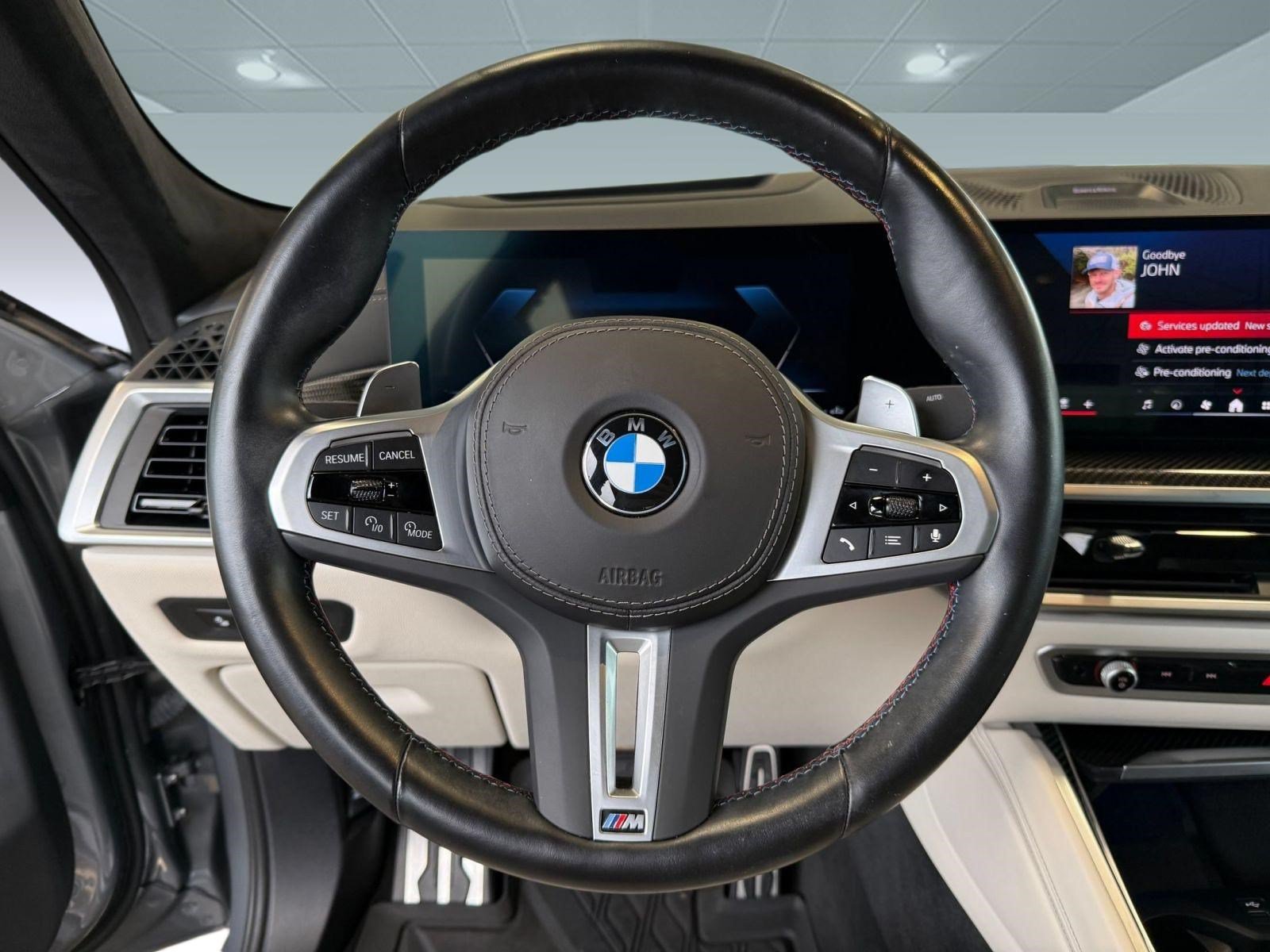 Used 2024 BMW X6 M60i AWD/4WD image 11