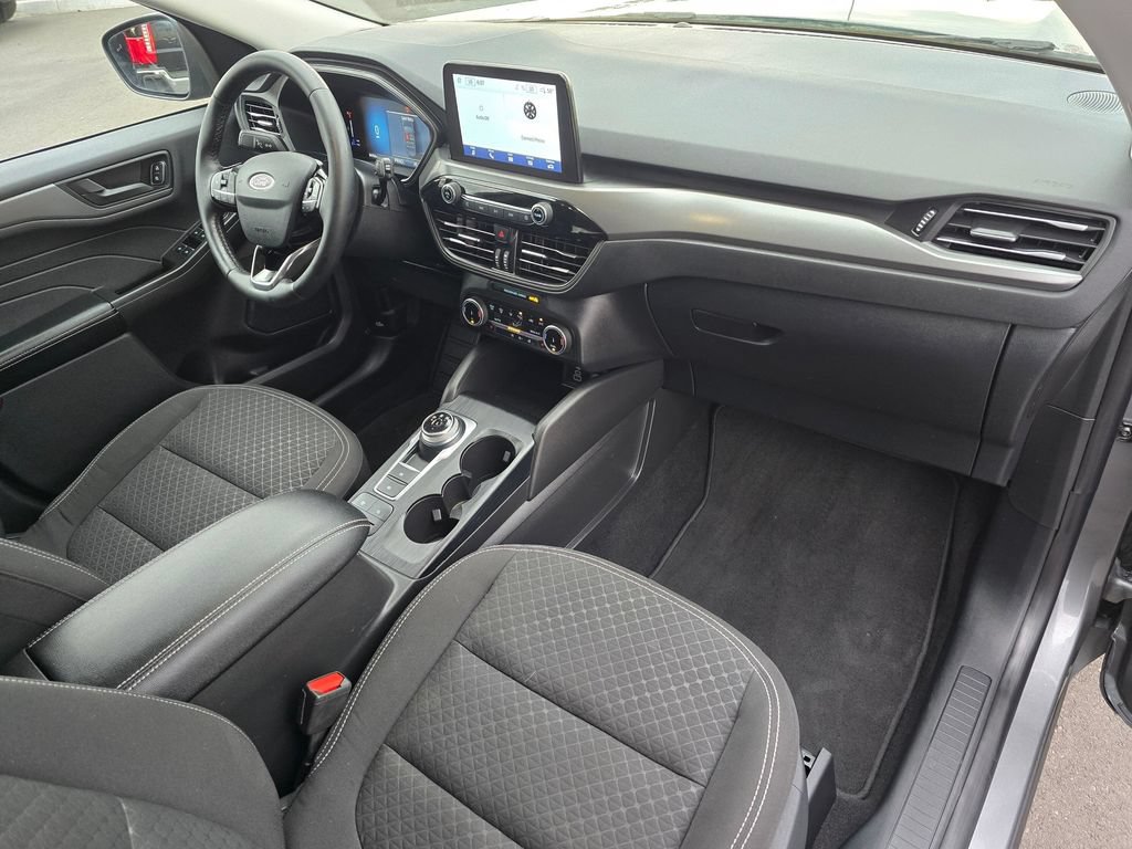Certified 2024 Ford Escape Active AWD/4WD image 18