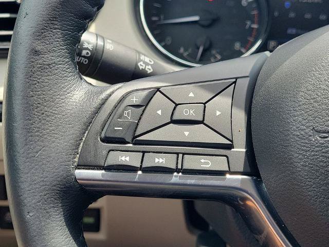 Used 2022 Nissan Rogue Sport SV AWD/4WD image 24