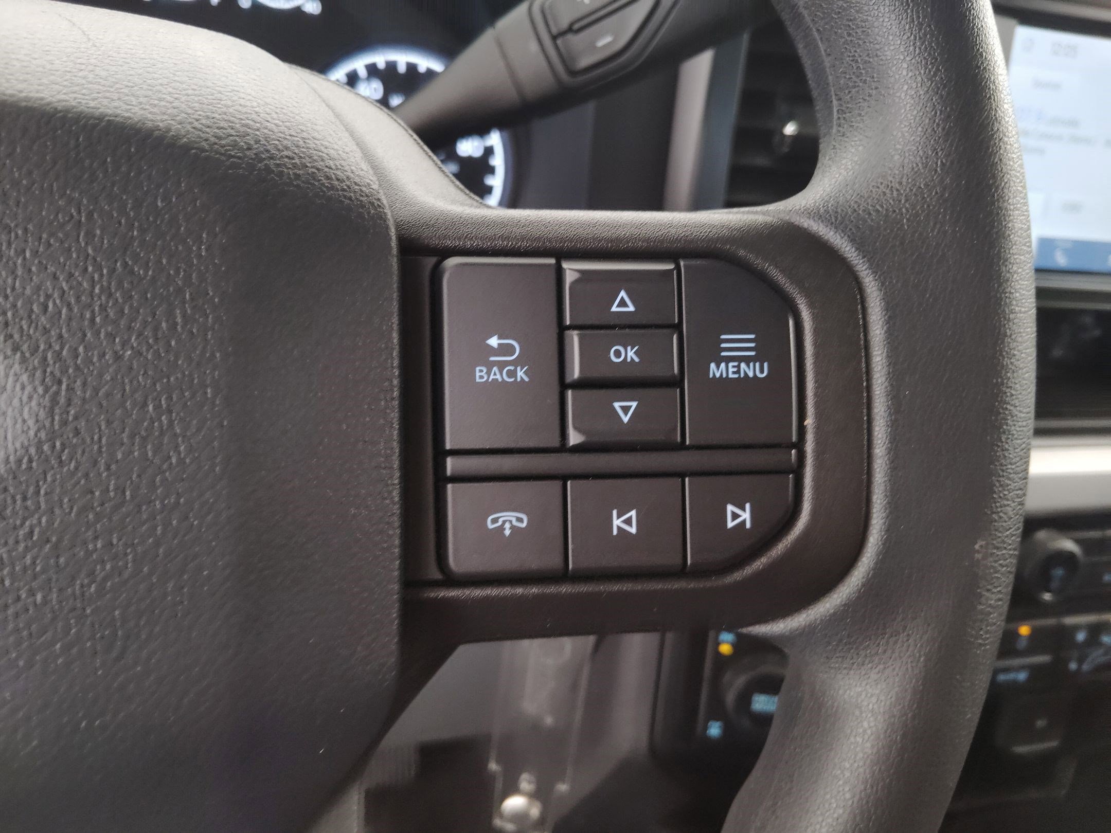 Certified 2025 Ford F250 XLT w/ FX4 Off-Road Package image 24