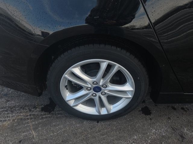 Certified 2018 Ford Fusion S image 6