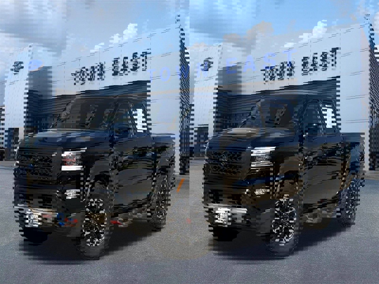 Used 2024 Nissan Frontier Pro-X w/ Technology Package