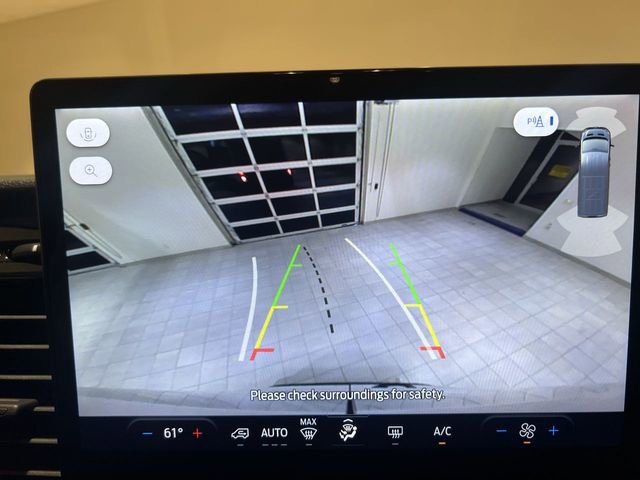 Certified 2025 Ford Transit 350 XLT RWD image 14