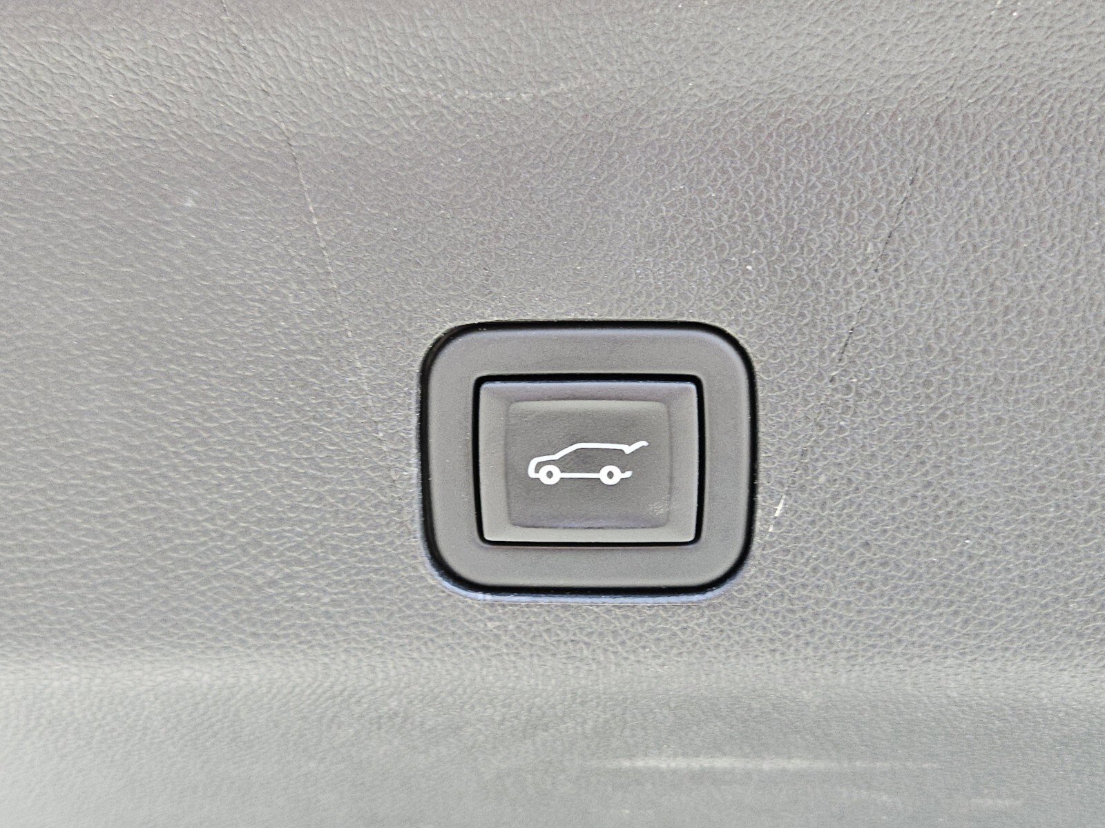 Used 2023 Chevrolet Tahoe Premier w/ Max Trailering Package image 30