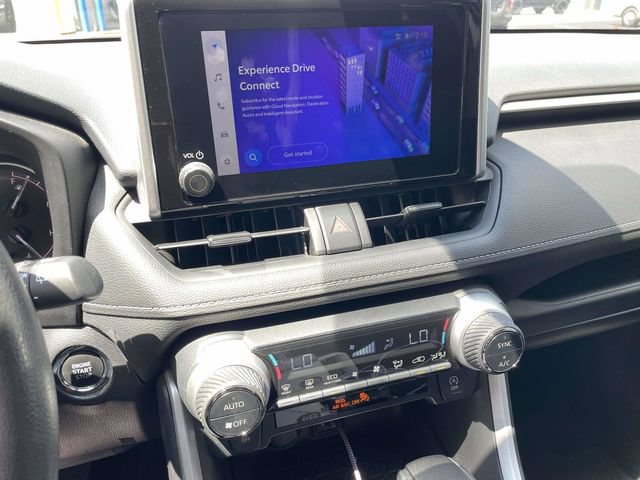 Used 2024 Toyota RAV4 XLE FWD image 12
