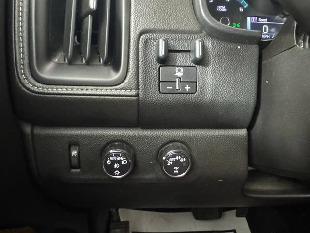 Used 2018 GMC Canyon Denali AWD/4WD image 19