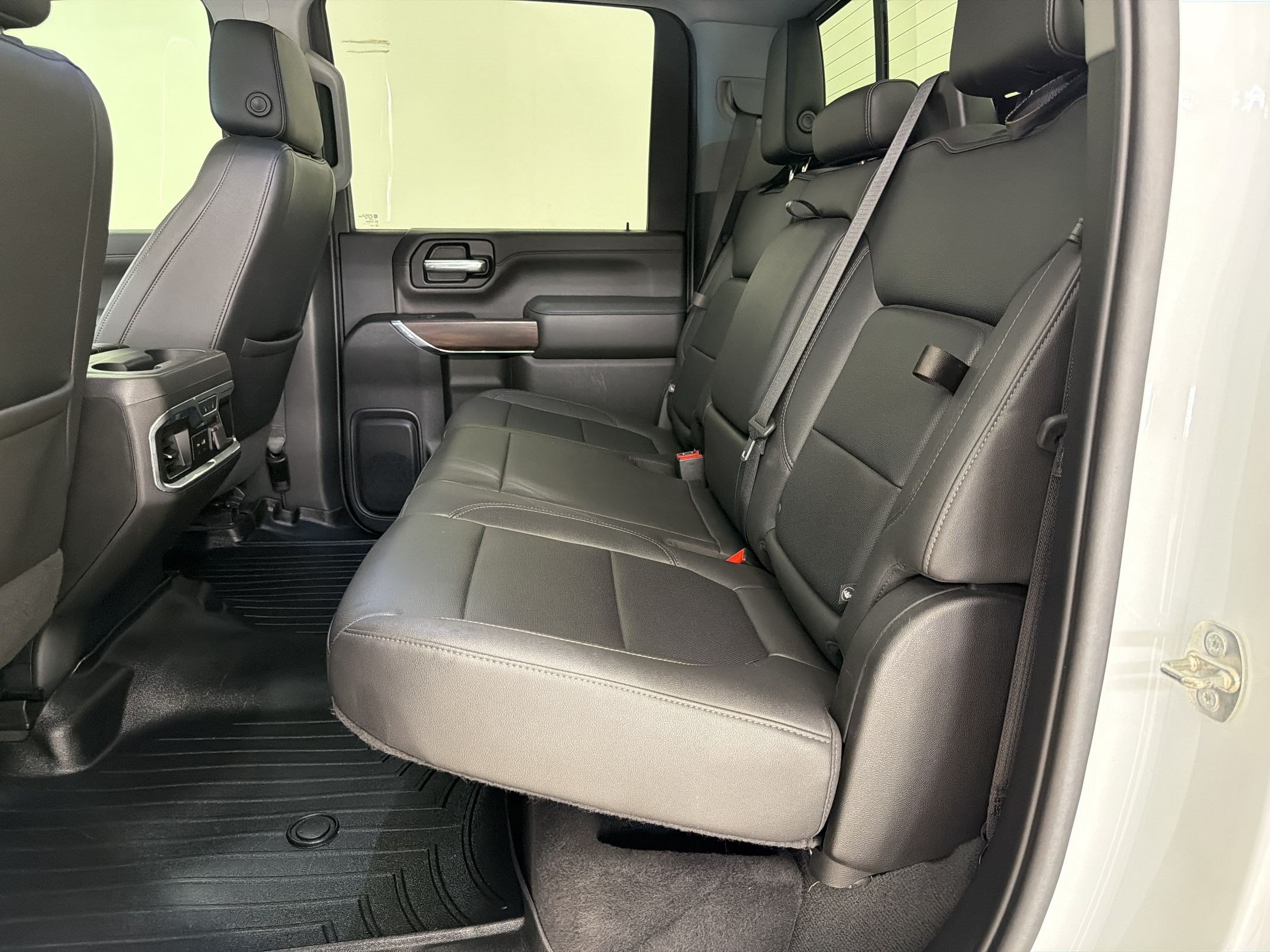 Used 2023 GMC Sierra 3500 SLT w/ Texas SLT Premium Package AWD/4WD image 14