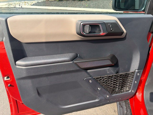Certified 2024 Ford Bronco Wildtrak AWD/4WD image 25