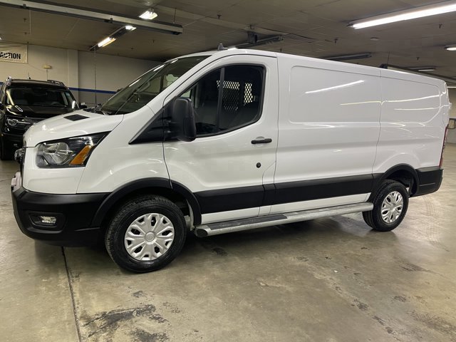 Certified 2023 Ford Transit 250 Low Roof w/ Exterior Upgrade Package RWD image 4