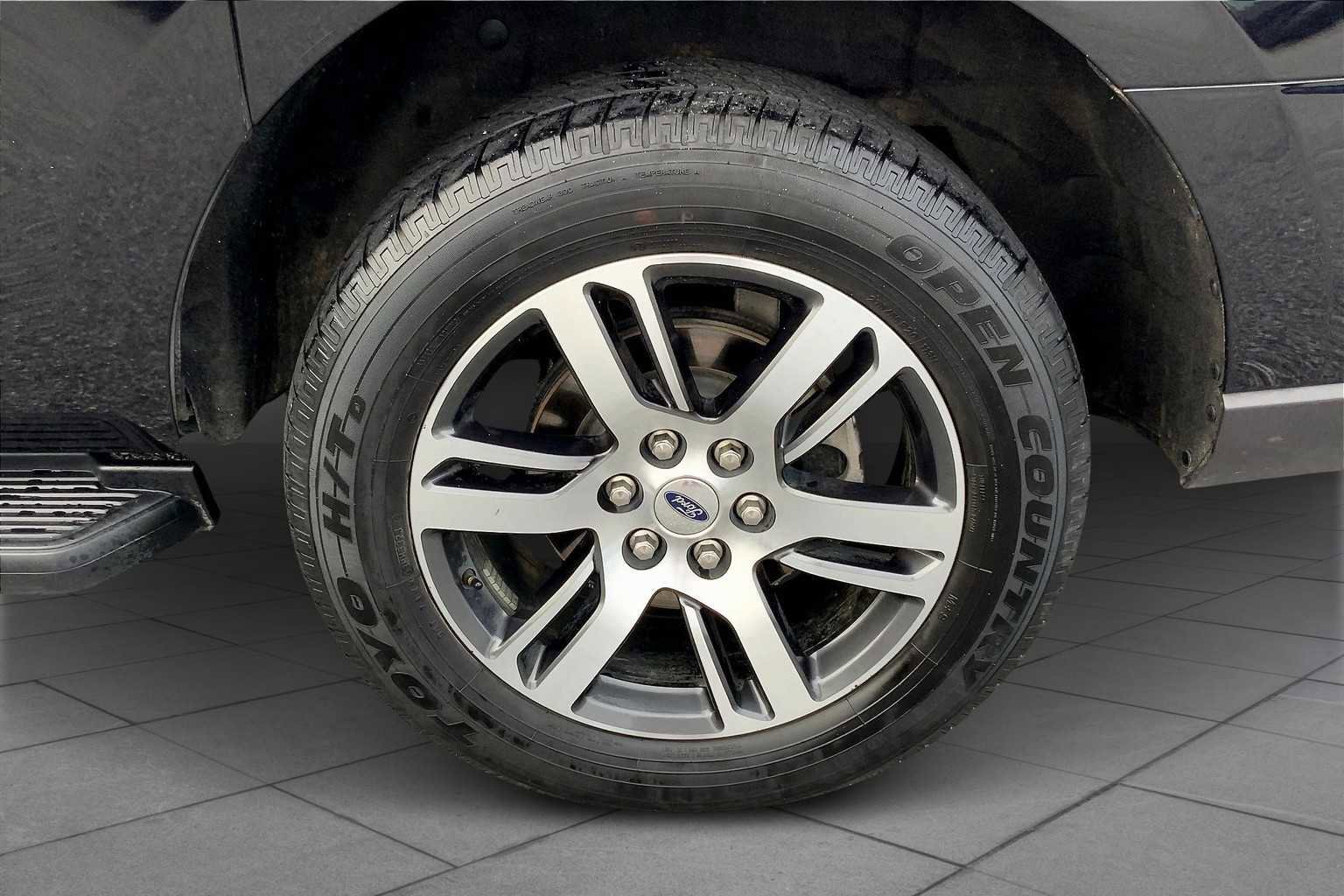 Certified 2024 Ford Expedition Max Limited image 12