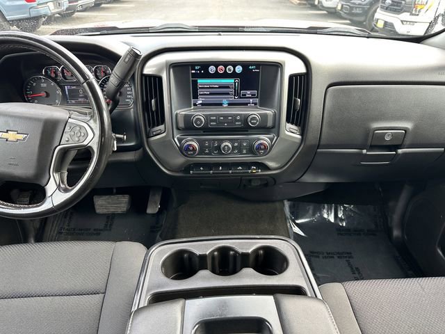 Used 2018 Chevrolet Silverado 1500 LT w/ All Star Edition AWD/4WD image 16
