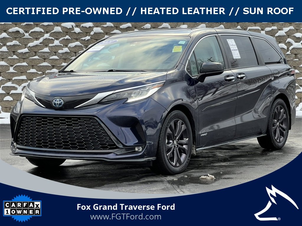Used 2021 Toyota Sienna XSE image 1