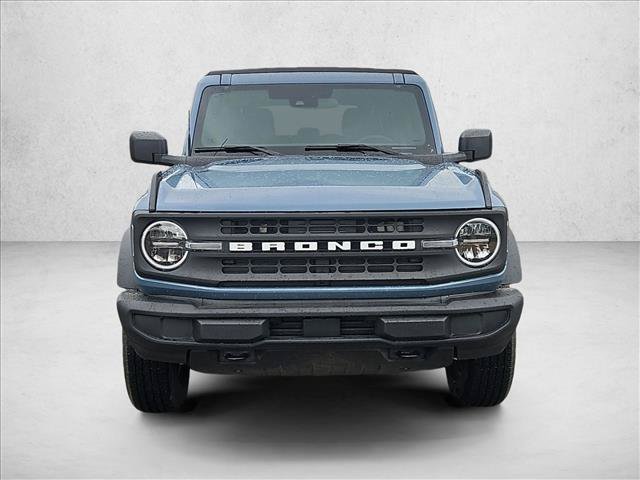 Certified 2025 Ford Bronco 4-Door AWD/4WD image 2